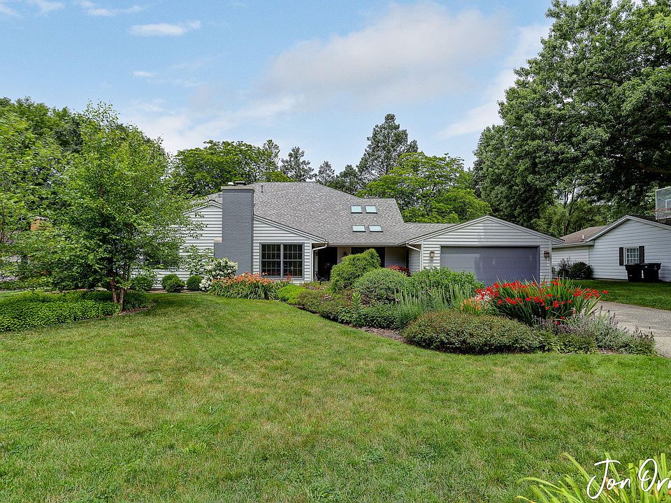 1st image of 785 Concord Dr