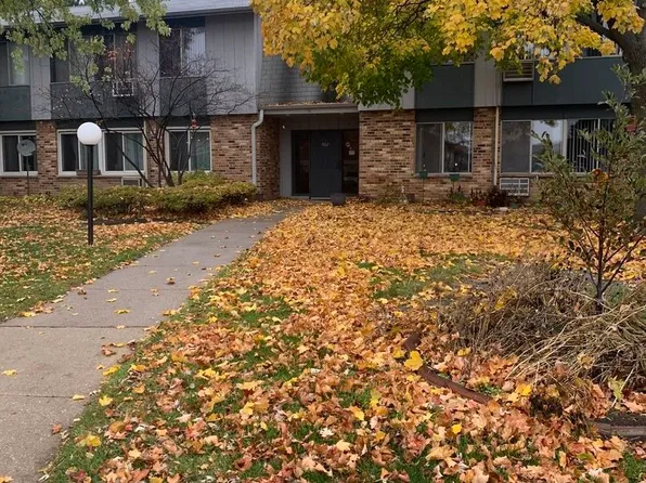 902 E Old Willow Rd Unit 103, Prospect Heights, IL 60070