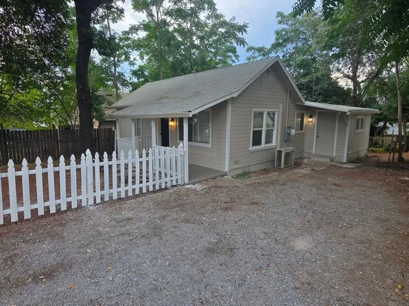 4072 Flower St, Shasta Lake, CA 96019