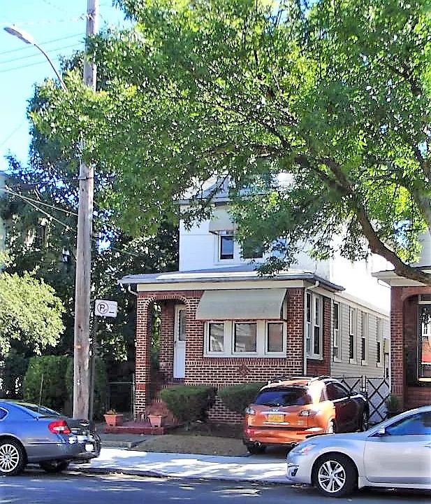 1st image of 1805 Albany Ave