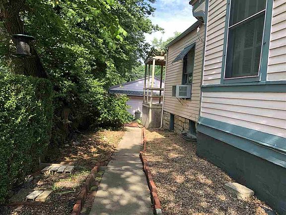 5th image of 816 N Washington Ave