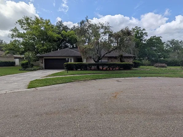 1405 Laurel Ct, Plant City, FL 33563