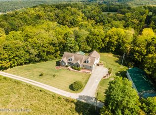 59 Vanken Ridge Rd, Bedford, KY 40006
