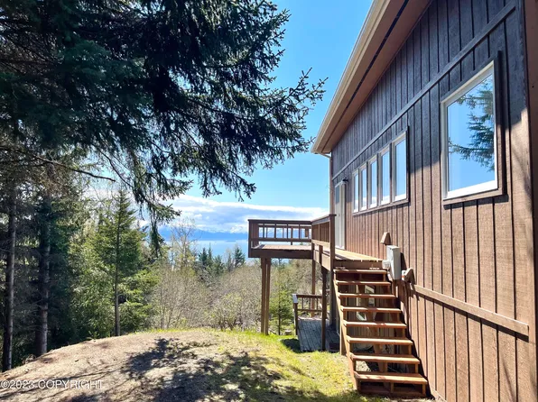 1465 Race Rd, Homer, AK 99603