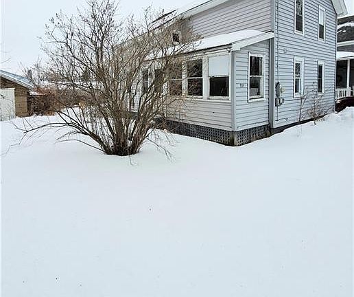 2nd image of 335 E Joseph St