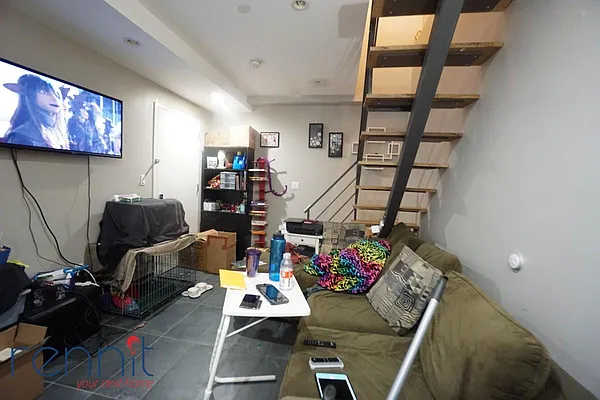 Rented by Rennit Inc. | media 26