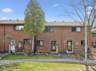 41 Rhonda Rd #23, Guelph, ON N1H6H1