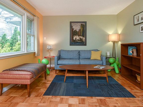 3rd image of 95 Joerg Ave