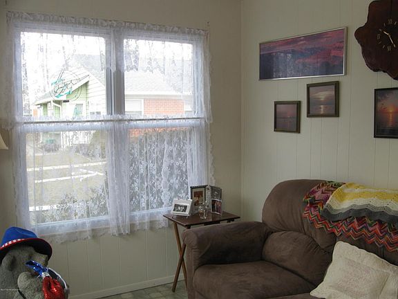 5th image of 7 A Salem Dr