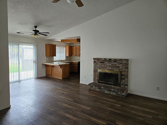 3rd image of 3447 S Heritage St