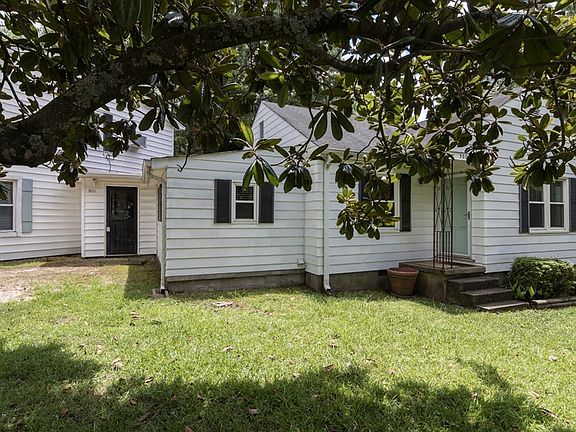 5th image of 300 Williams Ave