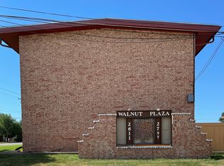 2611 27th St APT 17, Great Bend, KS 67530