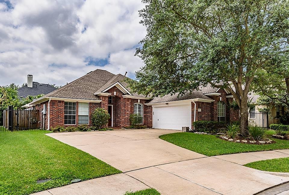 1st image of 12407 Hazyglen Dr