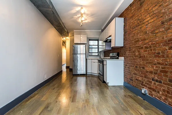 Rented by Nooklyn NYC LLC | media 48