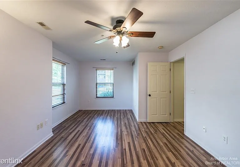 1381 Millbrook Trl #1 — Photo 6