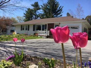 86 Main St, Essex Junction, VT 05452