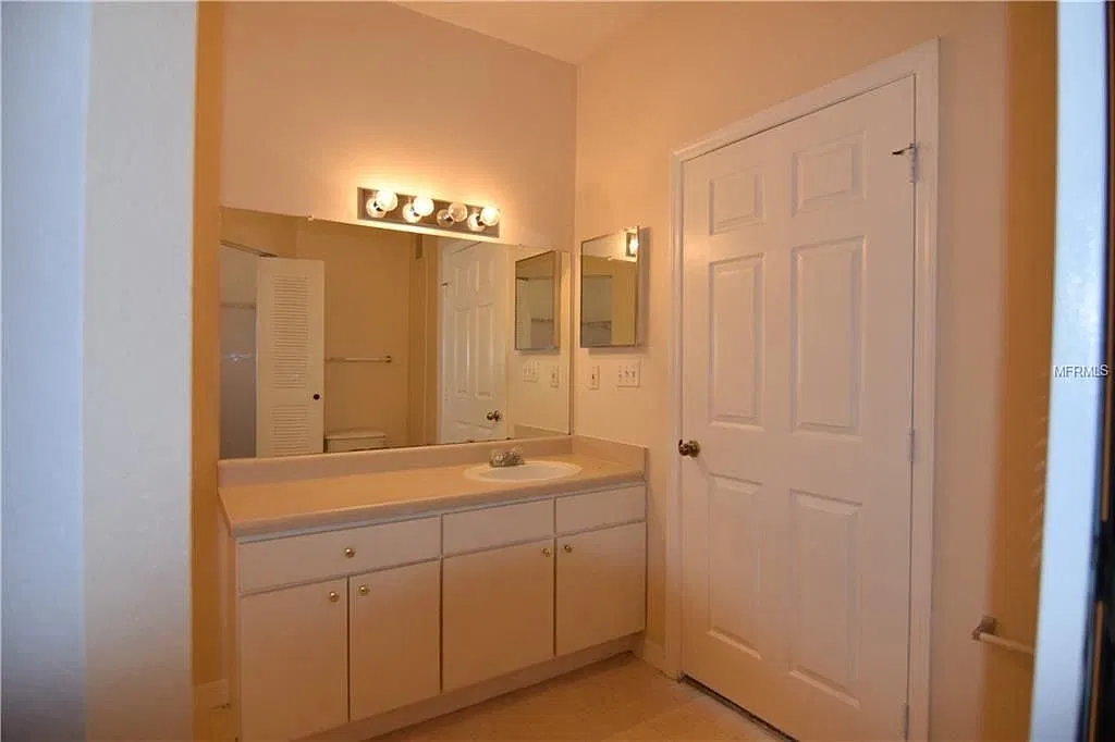 2 bed, 2.0 bath, 1140 sqft, $1,850 — Photo 4