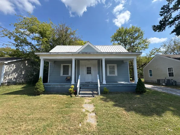 2000 Woodland St APT B, Springfield, TN 37172