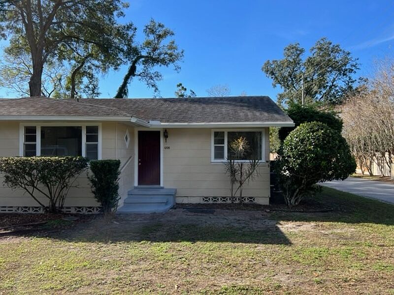 1st image of 1208 Cloverlawn Ave