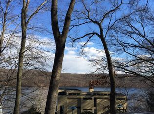 36 Bogus Hill Rd, New Fairfield, CT 06812