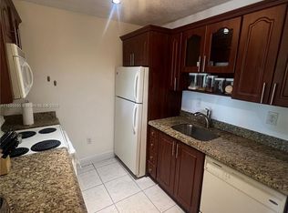 10765 SW 108th Ave APT 204, Miami, FL 33176