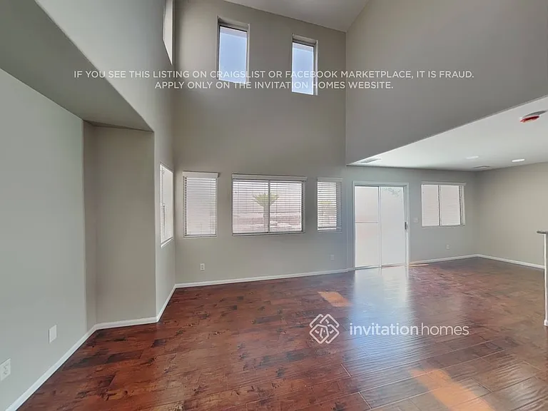 10525 Silver Cholla Ct — Photo 4