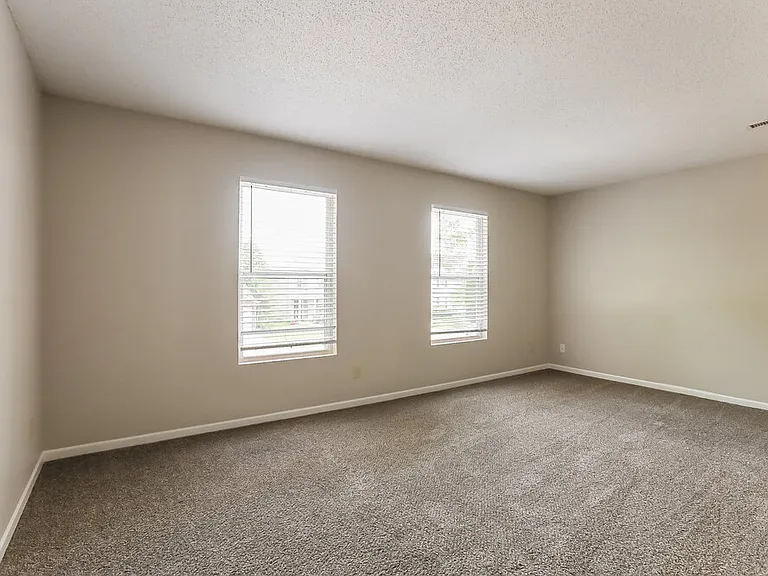 9205 Middlebury Way — Photo 8