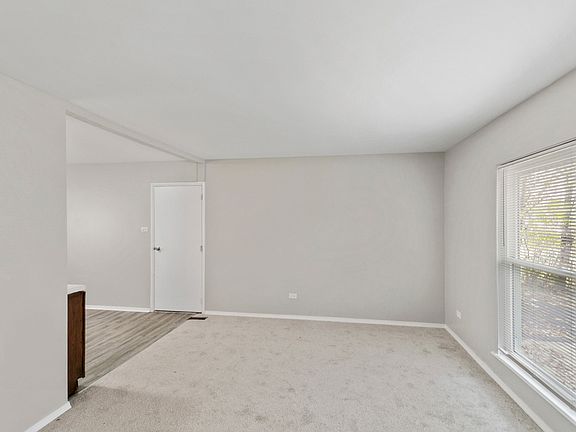 5th image of 4525 S Churchill Dr