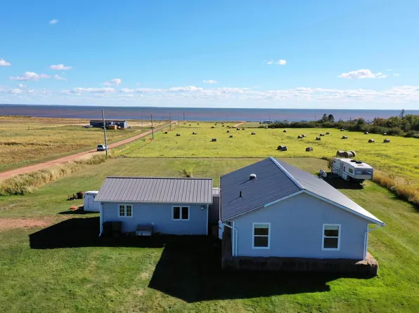 10 Sunset Rd, Hebron, PE C0B 1M0