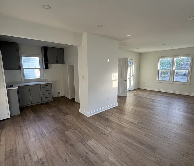33 Oak St — Photo 17