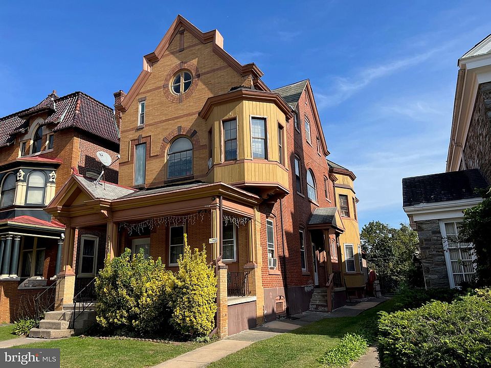 2nd image of 520 Haws Ave