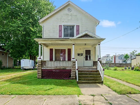 242 N Elizabeth St, Marine City, MI 48039