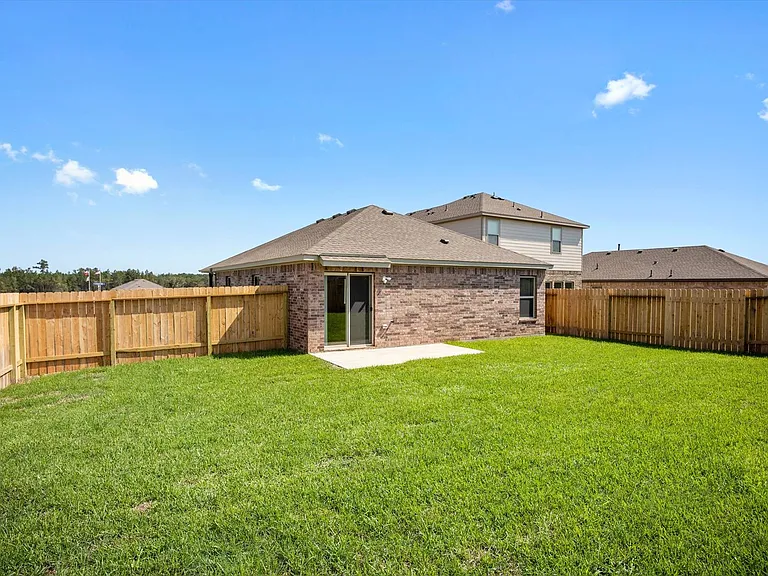 25445 Carnation Ct — Photo 8