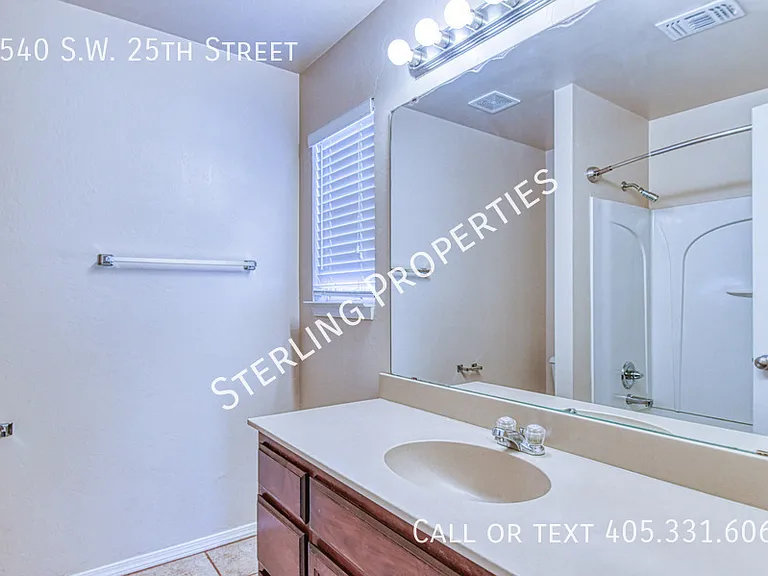 9540 SW 25th St — Photo 20
