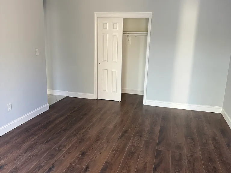1008 Hidden Village Dr — Photo 6