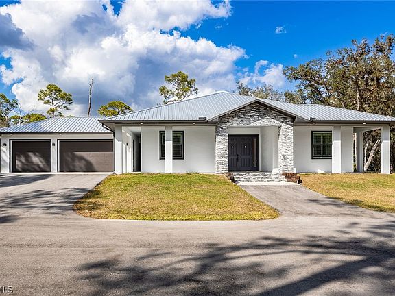 5th image of 18851 Palm Beach Blvd