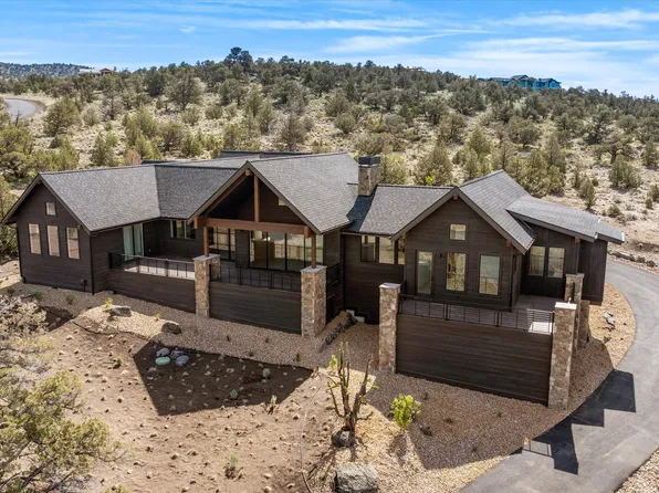 17056 SW Prospect Ct, Powell Butte, OR 97753