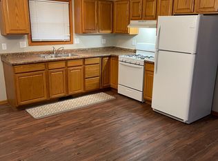 1007 Commercial St, Sycamore, IL 60178