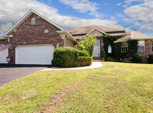 1750 W Copper Creek Rd, Nixa, MO 65714