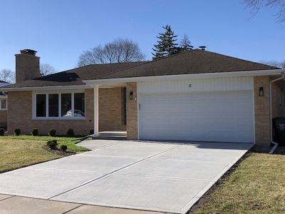 6 N William St, Mount Prospect, IL, 60056