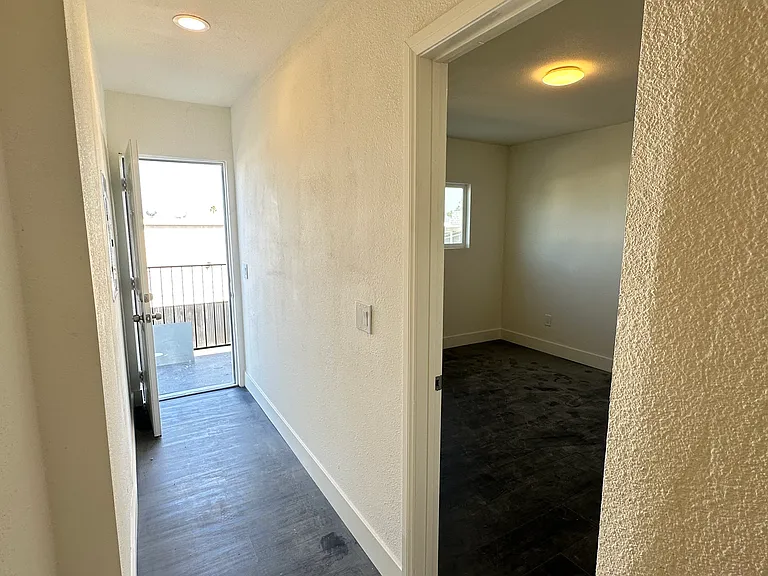 3630 University Ave #B — Photo 7