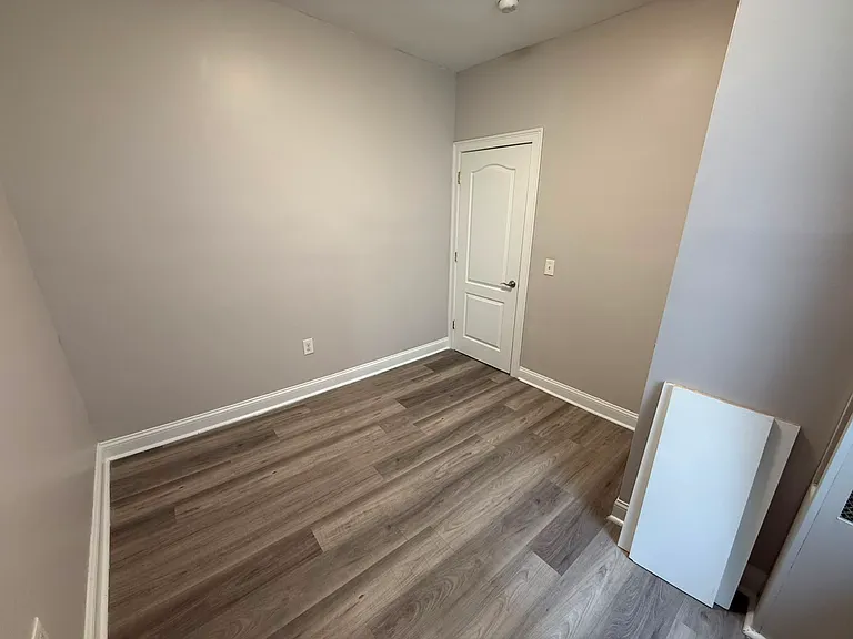 6119 Park Ave #1B — Photo 8