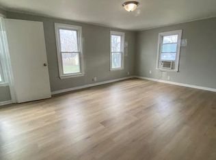 3940 Lake Ave, Rochester, NY 14612