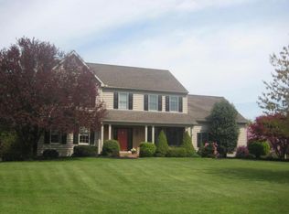 1124 Sunwood Ln, Lancaster, PA