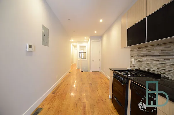 Rented by Brooklyn High Rise LLC | media 5