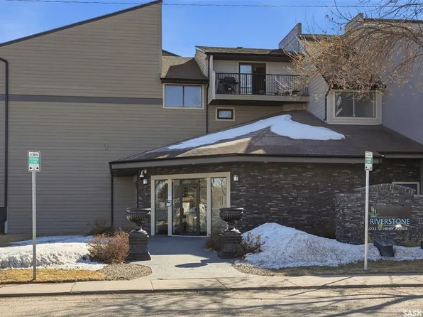 UNIT 219-2233 St Henry AVENUE, Saskatoon, SK S7M 5K6