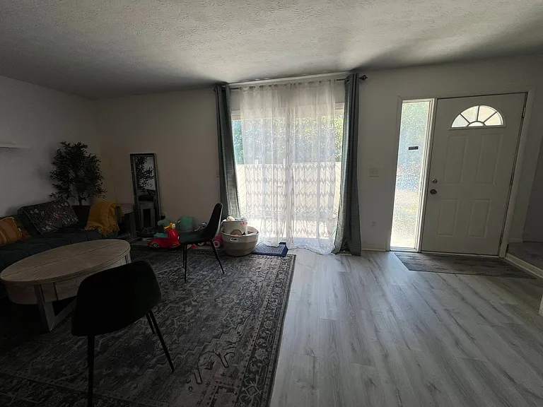 5258 Captains Ct — Photo 28