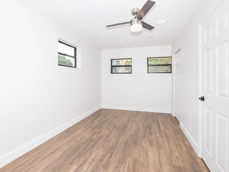 3764 NE Sandra Dr — Photo 17