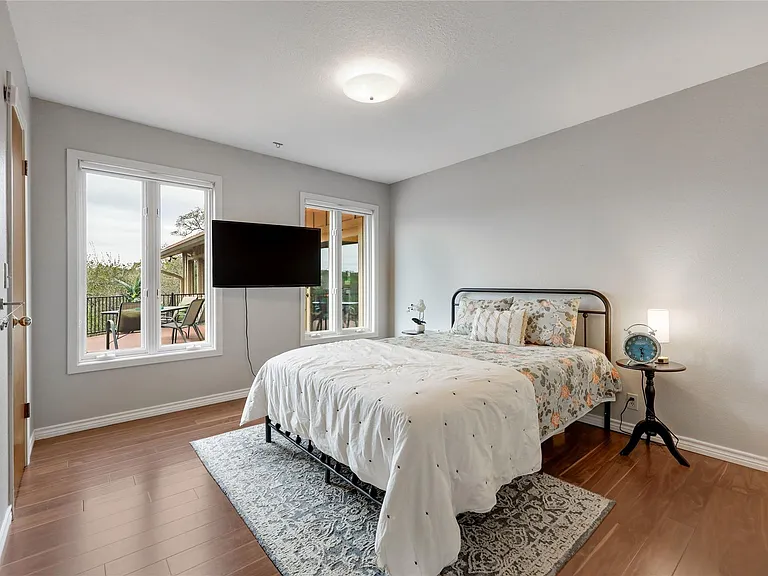 18205 Ridge Rd — Photo 19