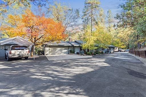 2nd image of 3981 Frog Hollow Dr